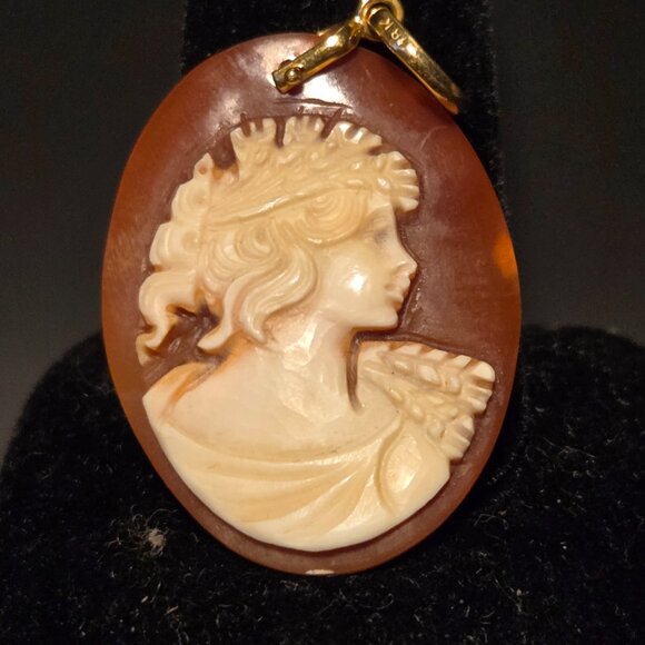 vintage Cameo 18k clasp - Picture 2 of 6